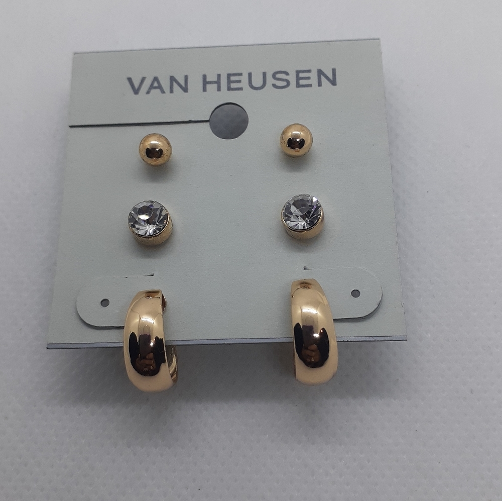 Van Heusen earring set